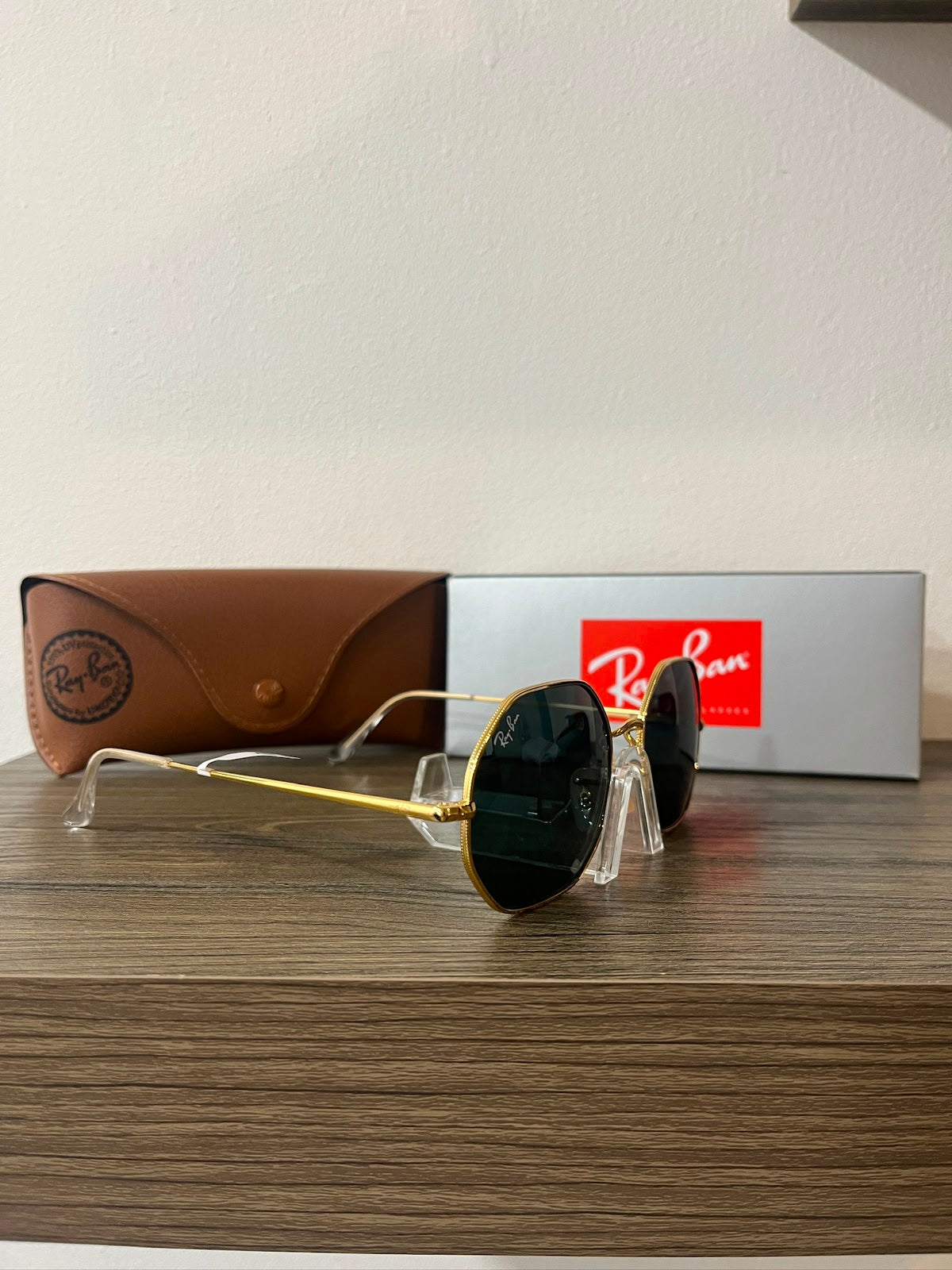 RB1972 OCTAGON